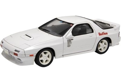 Ryosuke Takahashi 1/24 FC3S RX-7 Late Model Special Edition Kit w/ Acrylic Stand