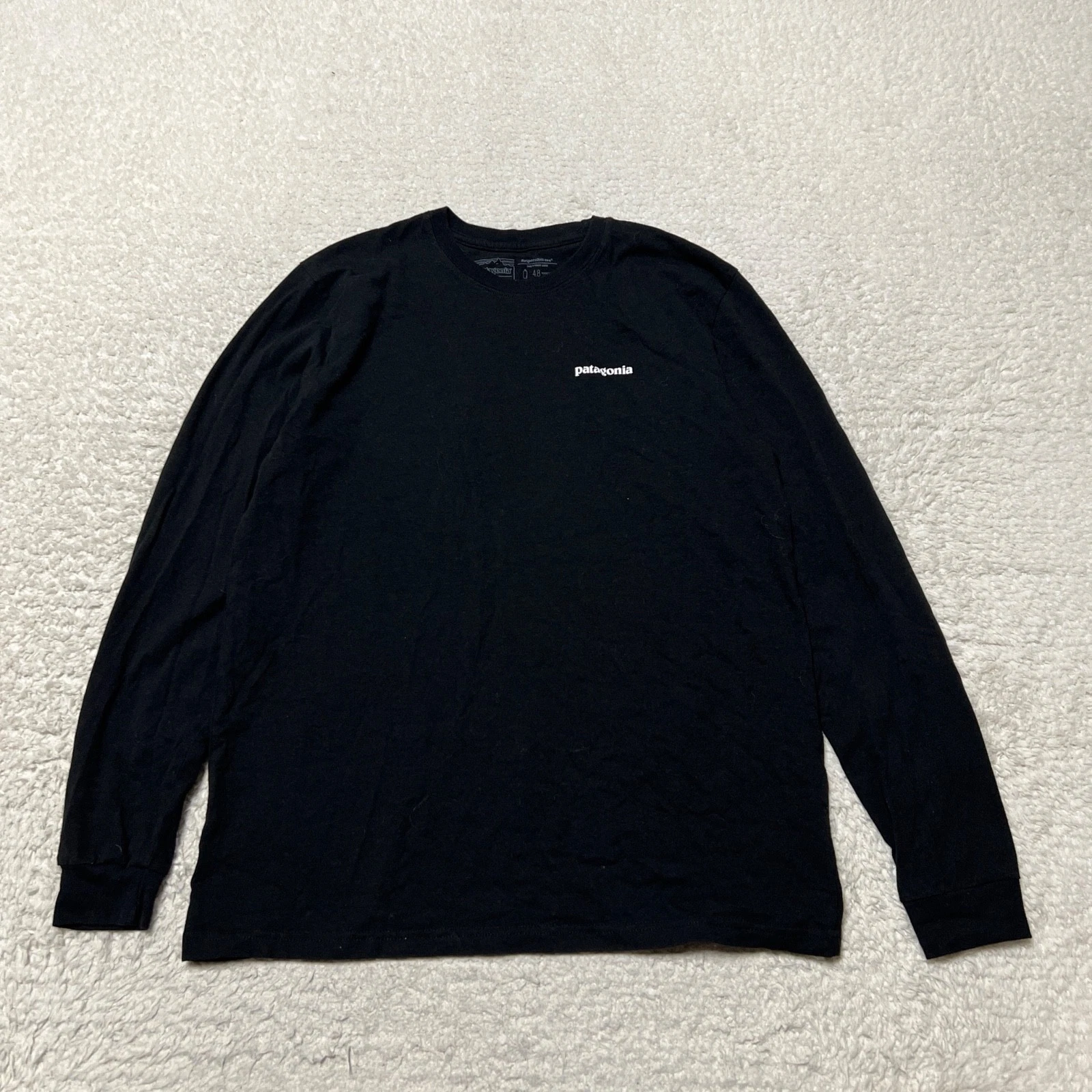 Patagonia Shirt Men Medium Black Crew Neck Long Sleeve Responsibili Tee