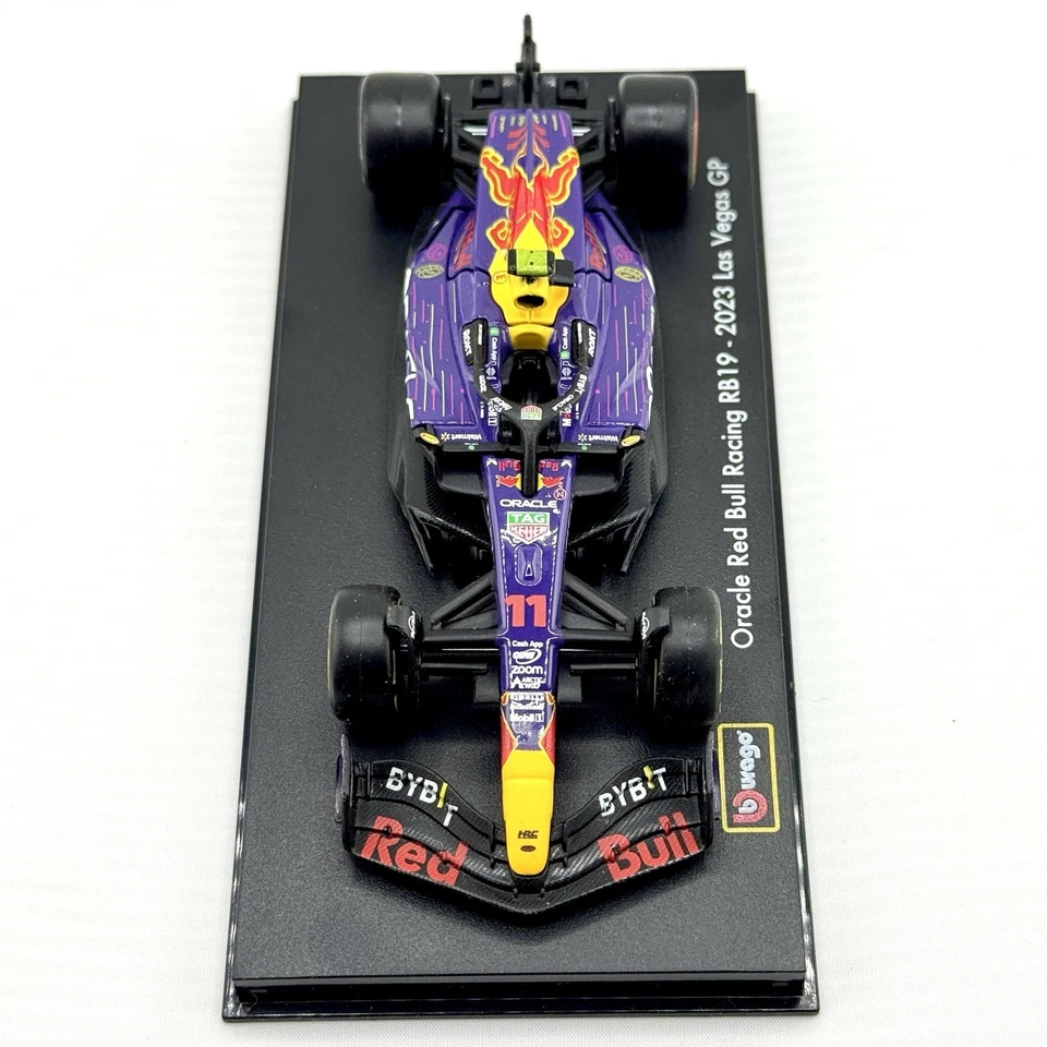 Lot of 3 Bburago Formula 1 Racing 1:43 Cars Oracle Red Bull RB19 RB9 No Boxes - Image 4 of 4