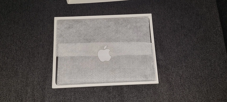 Apple MacBook Pro 13" 2017 · i7 · 16GB · 500GB, photo 3 sur 5