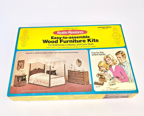 Realife Miniatures Wood Furniture Kit Lot Bedroom, Living Room, Nursery, Kitchen - Picture 8 of 13