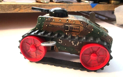 Vintage Marx Tin Army Tank Wind Up Working Excellent Condition
