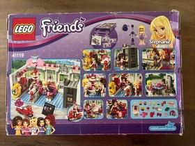 LEGO Friends Heartland Cupcake Cafe (41119) NEW - Box Wear