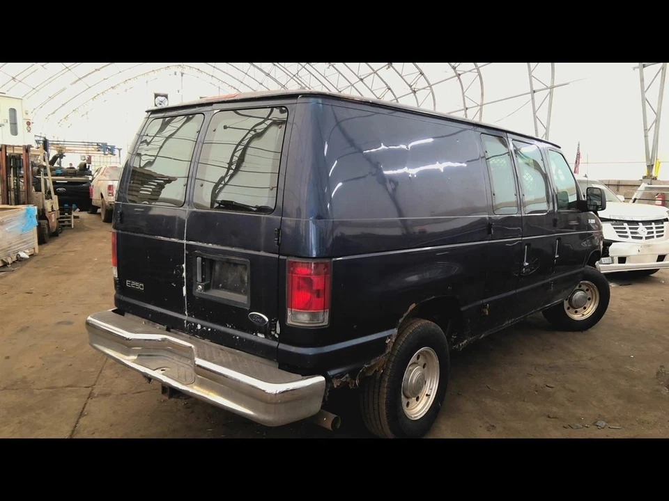 Rear Axle 9.75" Ring Gear Semi-floating Axle Fits 01-07 FORD E250 VAN 6798361 Foto 3 de 4