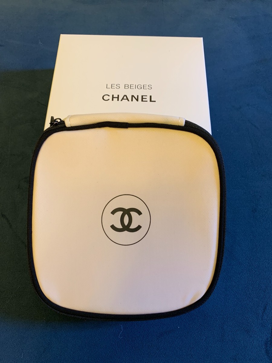 chanel cosmetic bag price
