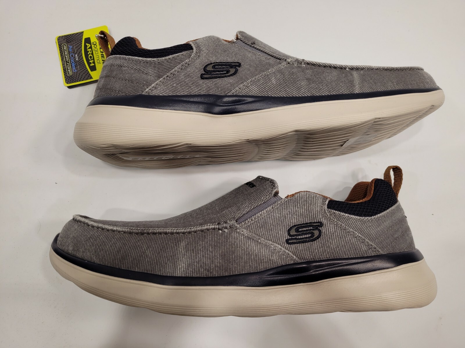 NEW Mens SKECHERS Delson 2.0 Larwin 