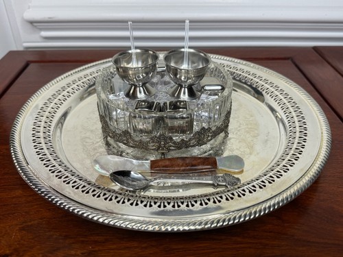 Caviar Service Ft. Silverplate Tray, Floral Crystal Ice Dish + 2 Carriers + MOP - Picture 6 of 12