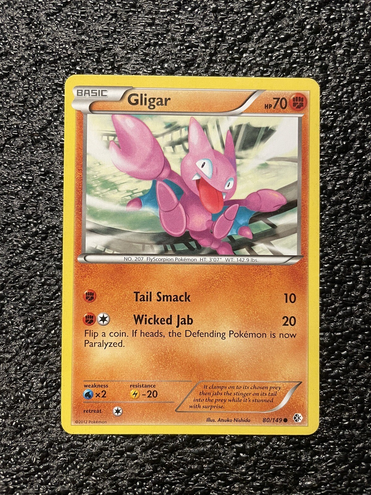 2012 Black & White - Boundaries Crossed Gligar Basic/Common #80