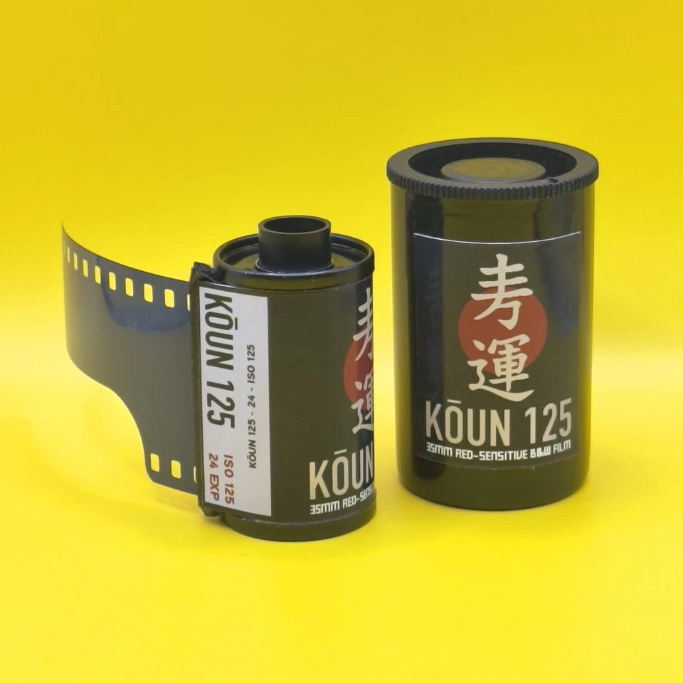 Filme Koun 125 P&W: 35mm, 24 Exposições, ISO 125 Pancromático - Fornecimento Limitado - Imagem 3 de 4
