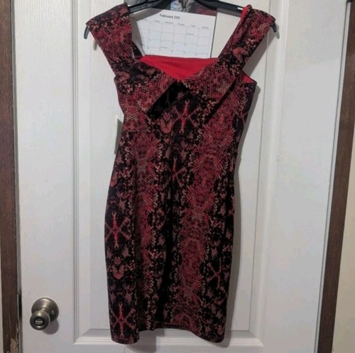 Crystal Doll Off Cold Shoulder Red Snakeskin Python Bodycon Party Mini Dress - Picture 4 of 7