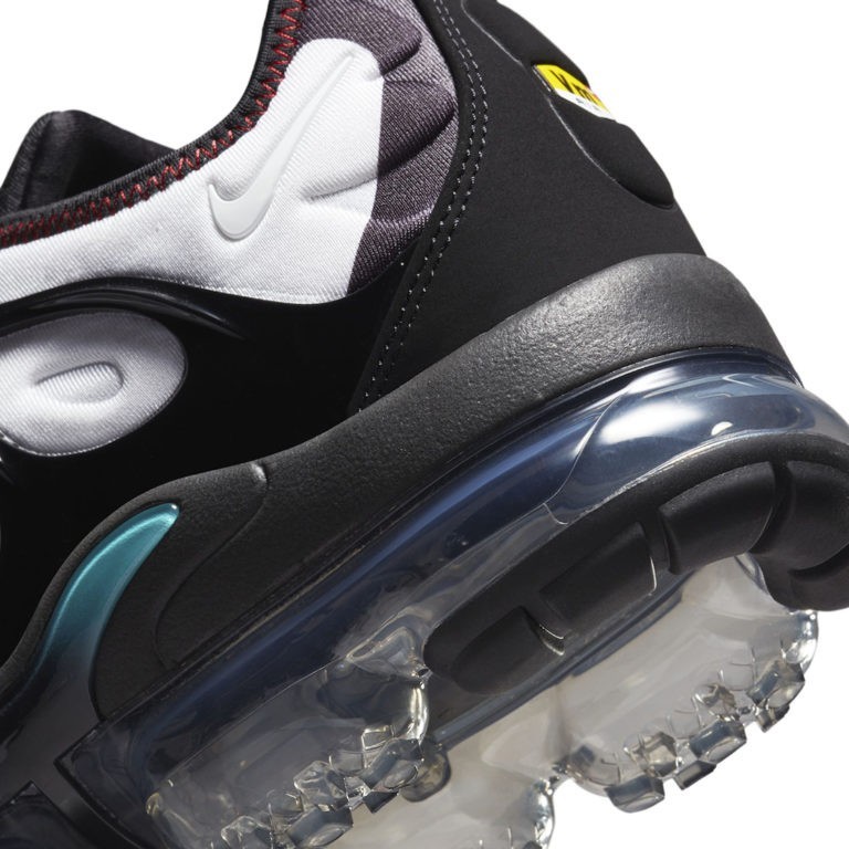 Nike Air Vapormax Plus Ken Griffey Jr. Shoes Black White  display picture 1