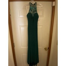 New With Out Tags Alyce Paris Long Beaded Prom Dress Size 00. Forest Green