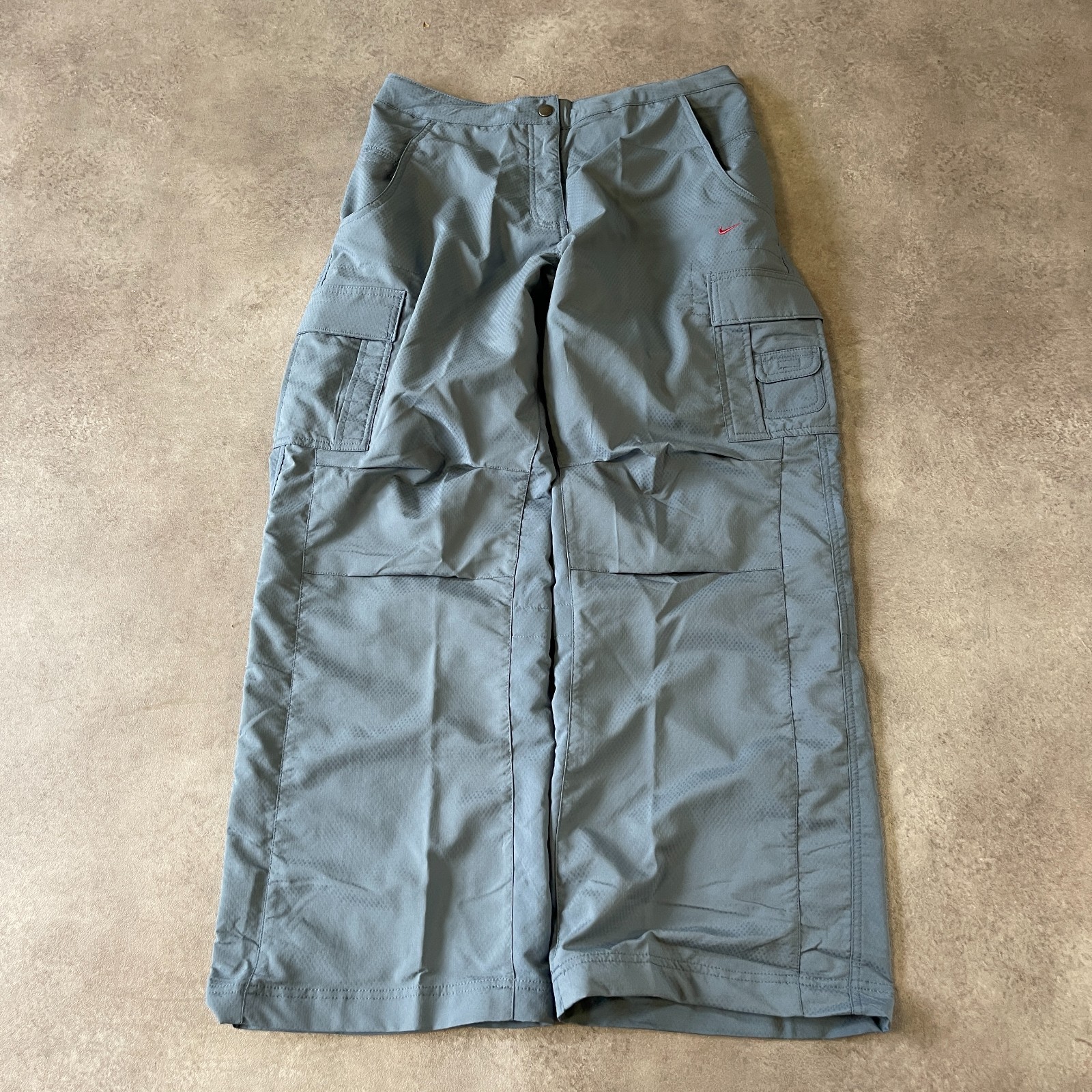 Nike Sphere Dri Cargo Trousers Womens Medium Lightweight Baggy Fit Pants, Blue