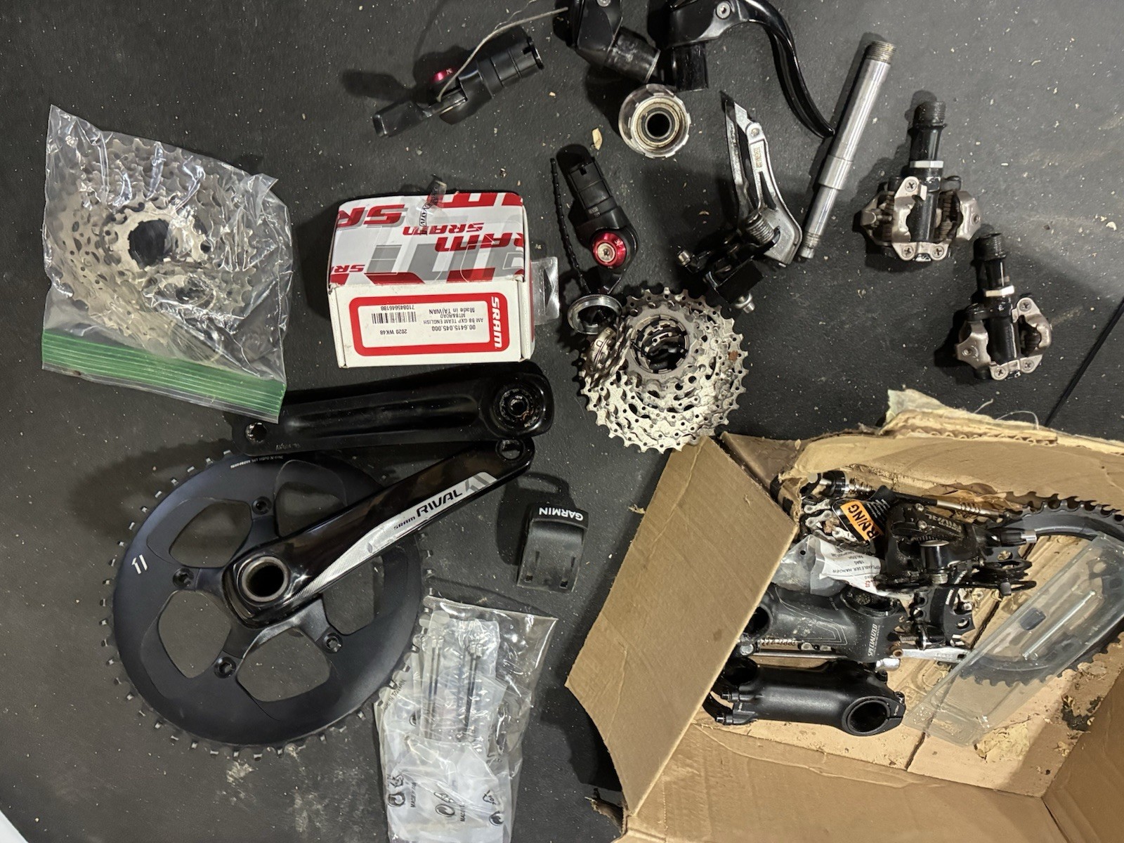 Road Gravel Bike Groupset Lot Pedals Brakes Shifters Deraill