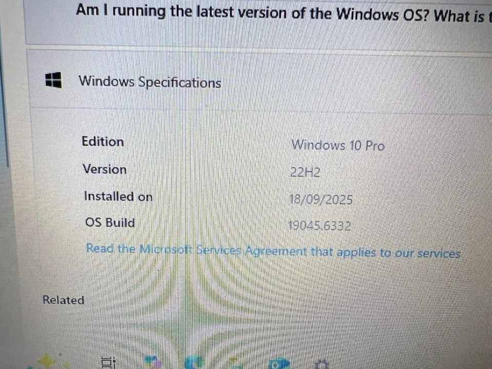 Dell Inspiron N5010 15R P10F Laptop 15.6" Screen Intel i3-M370 320GB HDD Windows - Image 4 of 4