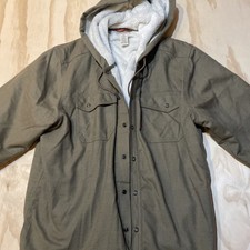 L L Bean Green Jacket. 3 M Thinsulate Large Excellent Condition