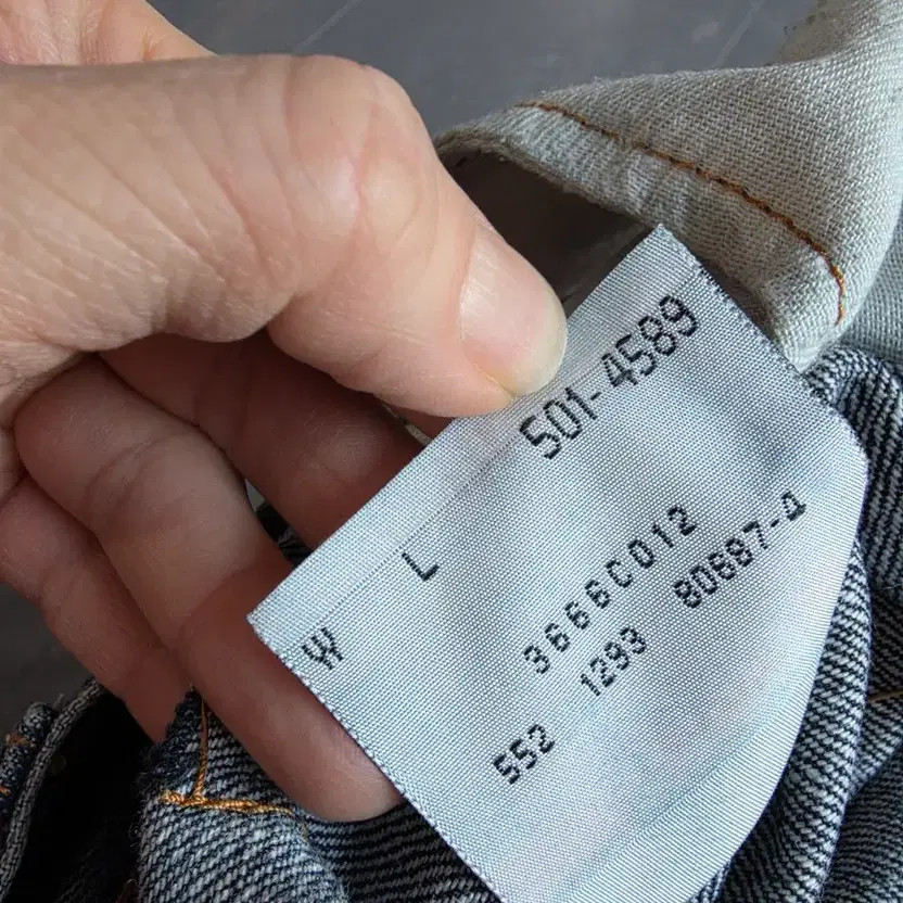 Vintage Levi’s 501 Red Line Selvedge Denim Jeans USA thumbnail 6