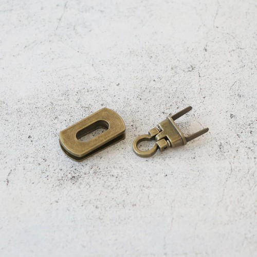 Sallie Tomato Pocket Flip Lock Purse Hardware - Antique Brass - Imagen 1 de 2