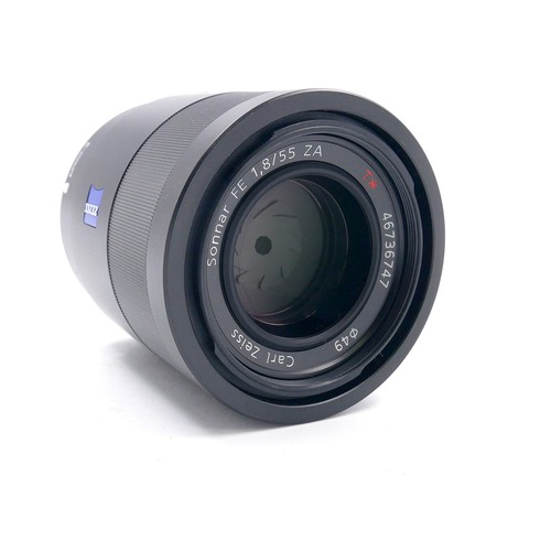Sony FE 55mm f/1,8 Zeiss segunda mano del distribuidor muy buen estado con embalaje original - Imagen 7 de 7