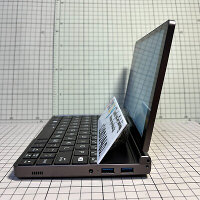 GPD Pocket 3 Ultimate i7-1195G7 16GB 1TB Touch LCD Excellent