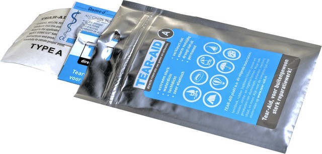 Reparaturset für Risse und Löcher Tear-Aid Typ A Selbstklebender Flicken 30x8 cm