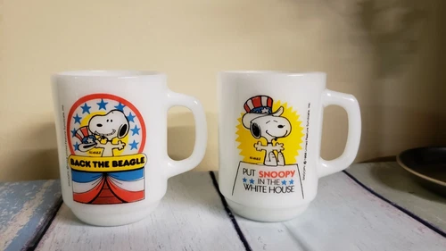 2 FIRE KING ANCHOR HOCKING SNOOPY PRESIDENT MILK GLASS MUGS COLLECTABLE #1,#3