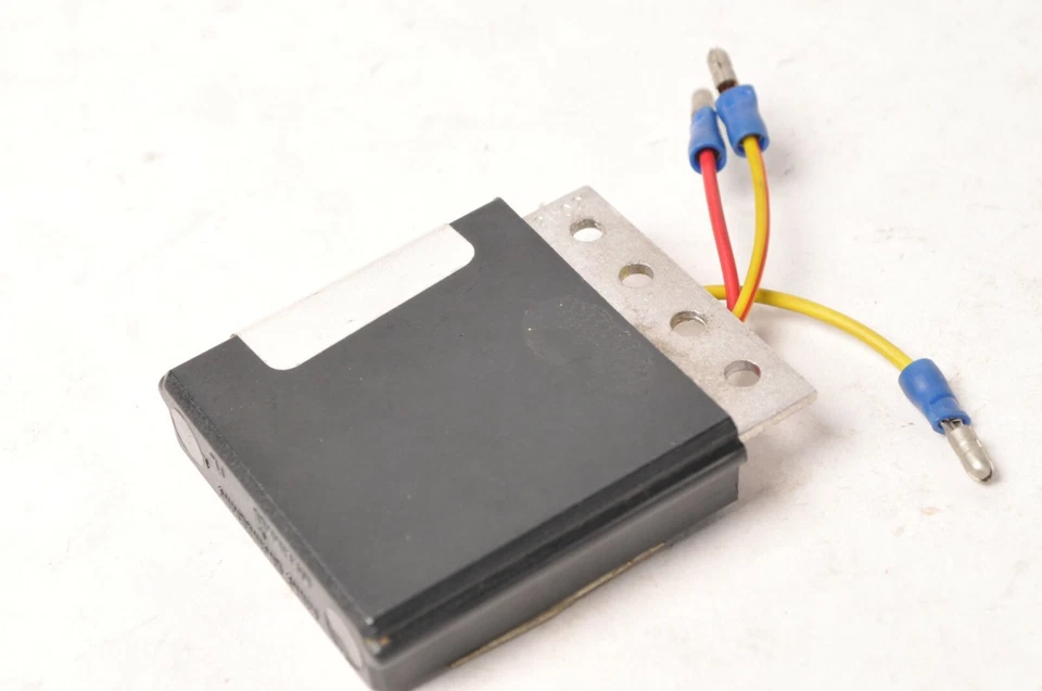 Genuine Polaris 4060193 Voltage Regulator - Scrambler Xplorer Xpress 300 400 + - Image 2 of 2