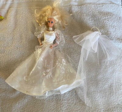 Vintage 1989 Wedding Fantasy Barbie Excellent Condition