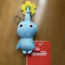 Nintendo Pikmin Ice Pikmin Plush Mascot Keychain Ball Chain Yellow Flower Soft