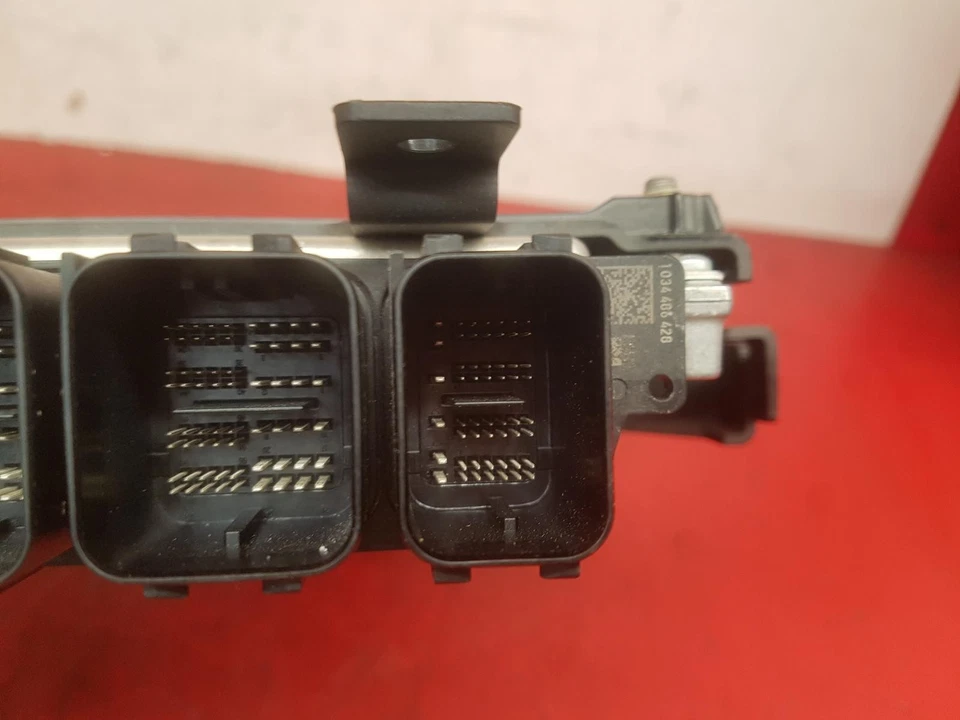 LANDROVER RANGE ROVER SPORT L461 MK3 2024 LEFT ECU 3.0L PETROL P635E RDE2 - Image 2 of 4