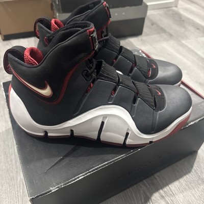 2006 NIKE ZOOM LEBRON IV 4 BRED SZ 12