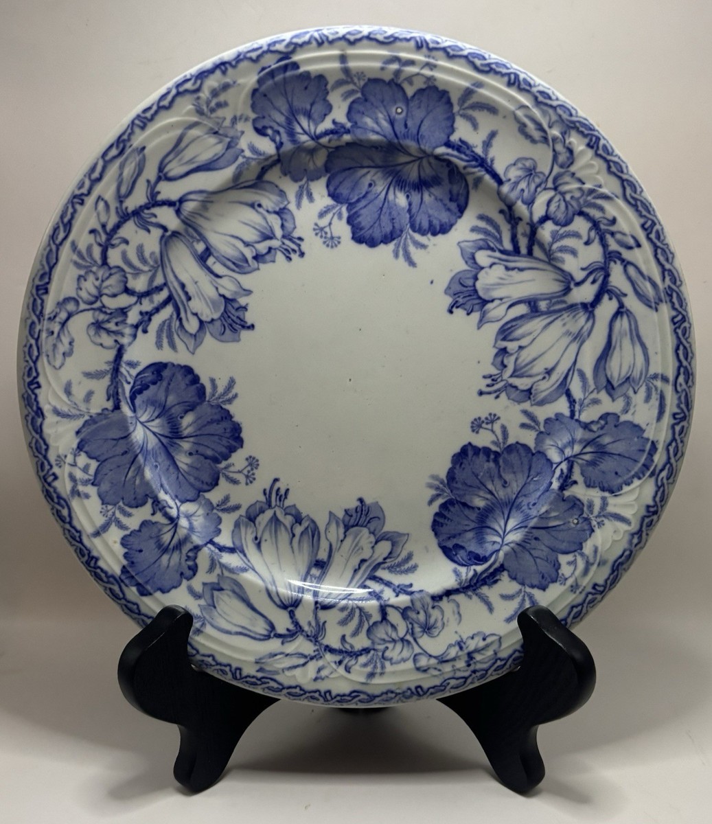 Antique Edward Walley England Ironstone Wreath Pattern 8 1/2