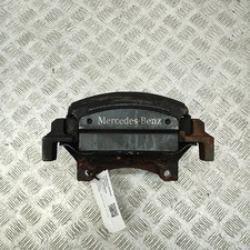 MERCEDES-BENZ GLS X166 Bremssattel vorne rechts A1664210481 2015 29809378 MERCEDES-BENZ GLS X166 Bremssattel vorne rechts A1664210481 2015 29809378