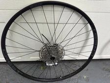 Stan's NoTubes ZTR Grail Team 700c wheelset Sram xdr with disc and cassette body