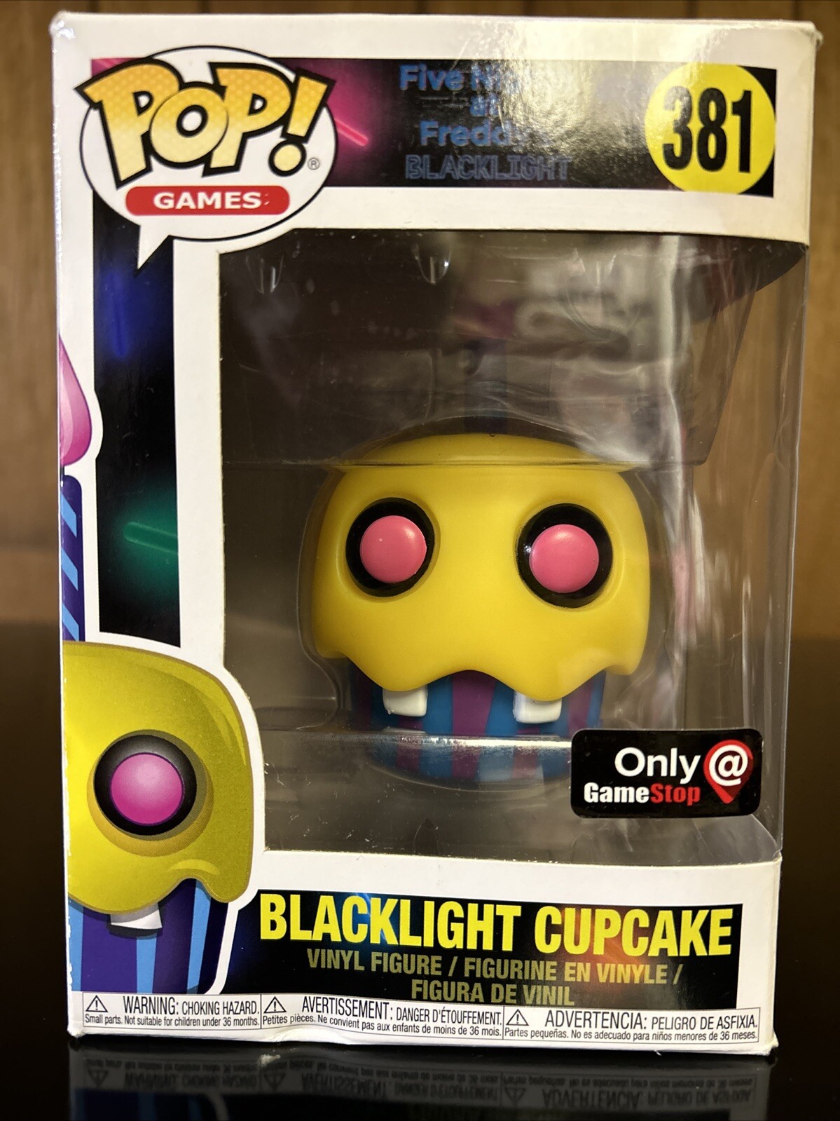 Funko Pop! Vinyl: Five Nights At Freddy'S - Cupcake - (Black Light) -...
