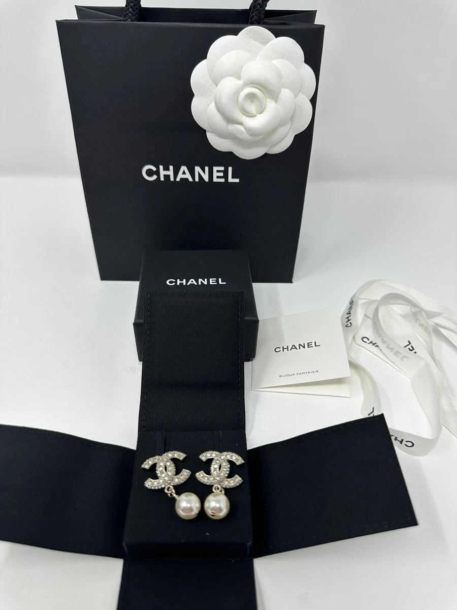 Chanel strass earrings deals