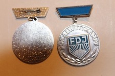 29351 FDJ Medal Pin Pakal Competition in Silver GDR