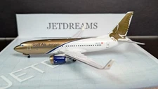 1/200 GULF AIR BOEING 737-700BBJ BUSINESS JET 2009'S COLORS HB-IIQ INFLIGHT 200