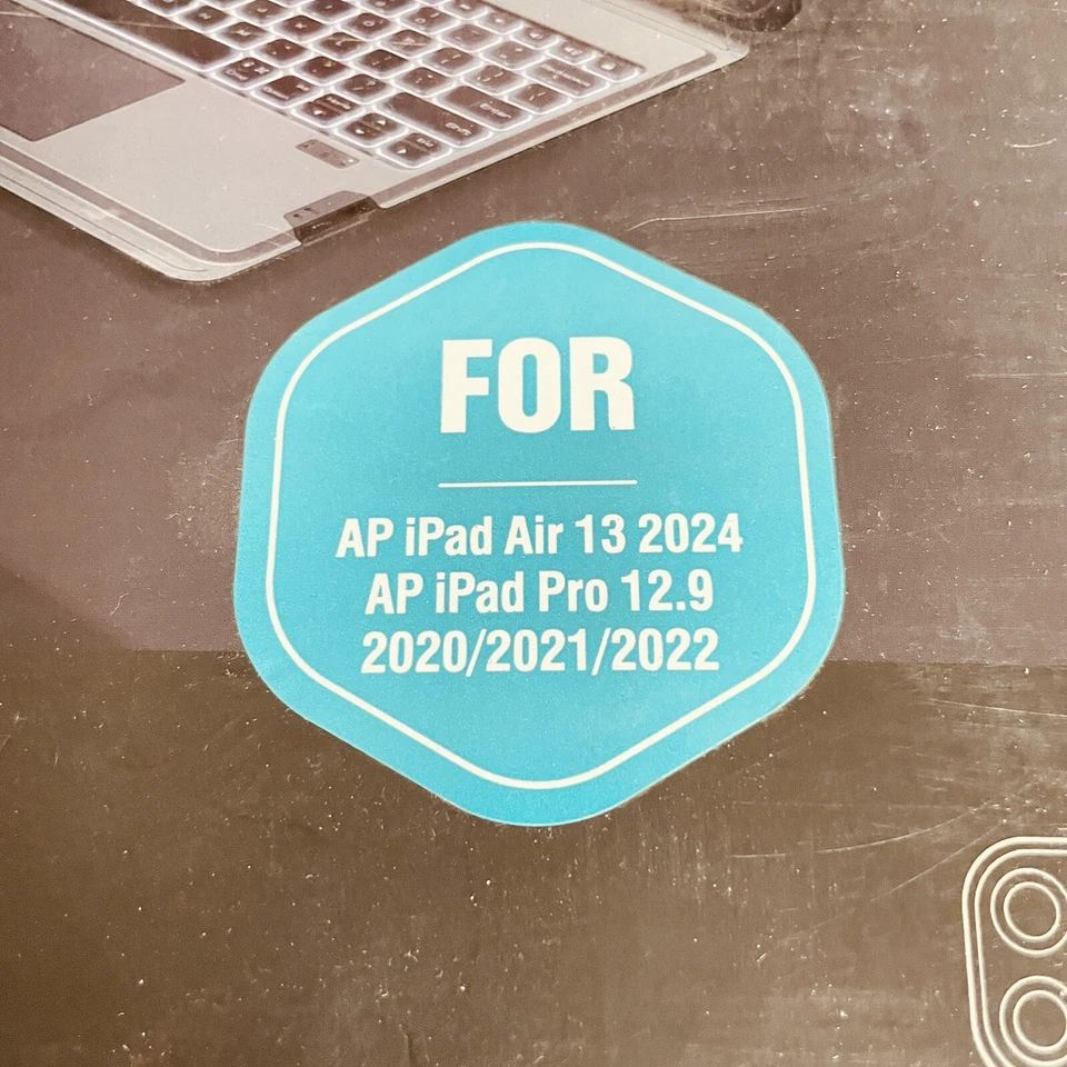 Чехол-клавиатура Nillkin Bumper Link для iPad Air 13 2024, iPad Pro 12,9 2020–22 - Изображение 2 из 4