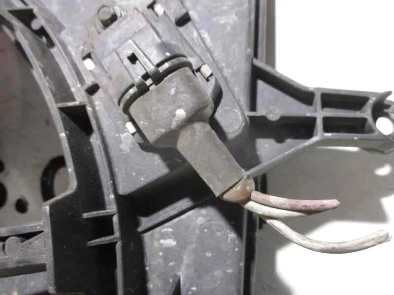 7700433728 ventilateur électrique pour RENAULT MEGANE I COACH COUPE (DA0) 1.9 - Photo 3/4