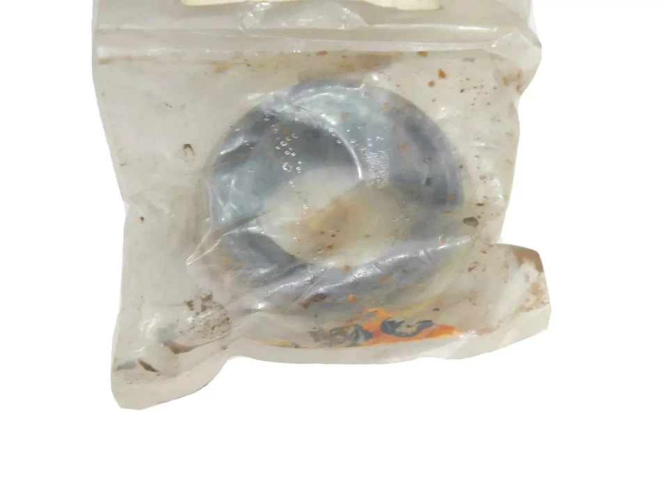 Vedação de óleo traseira Jeep Grand Cherokee WJ Liberty KJ 02-07 coroa 5019026AA - Imagem 2 de 4