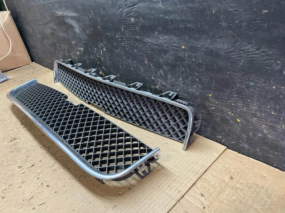 Решетка передняя верхняя и нижняя для Chevrolet Uplander 2005–2009 годов от оригинального производителя U7773 DG - Изображение 2 из 4