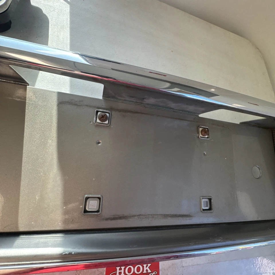 Cadillac Deville 2003 lámpara de reversa soporte de matrícula Foto 4 de 4