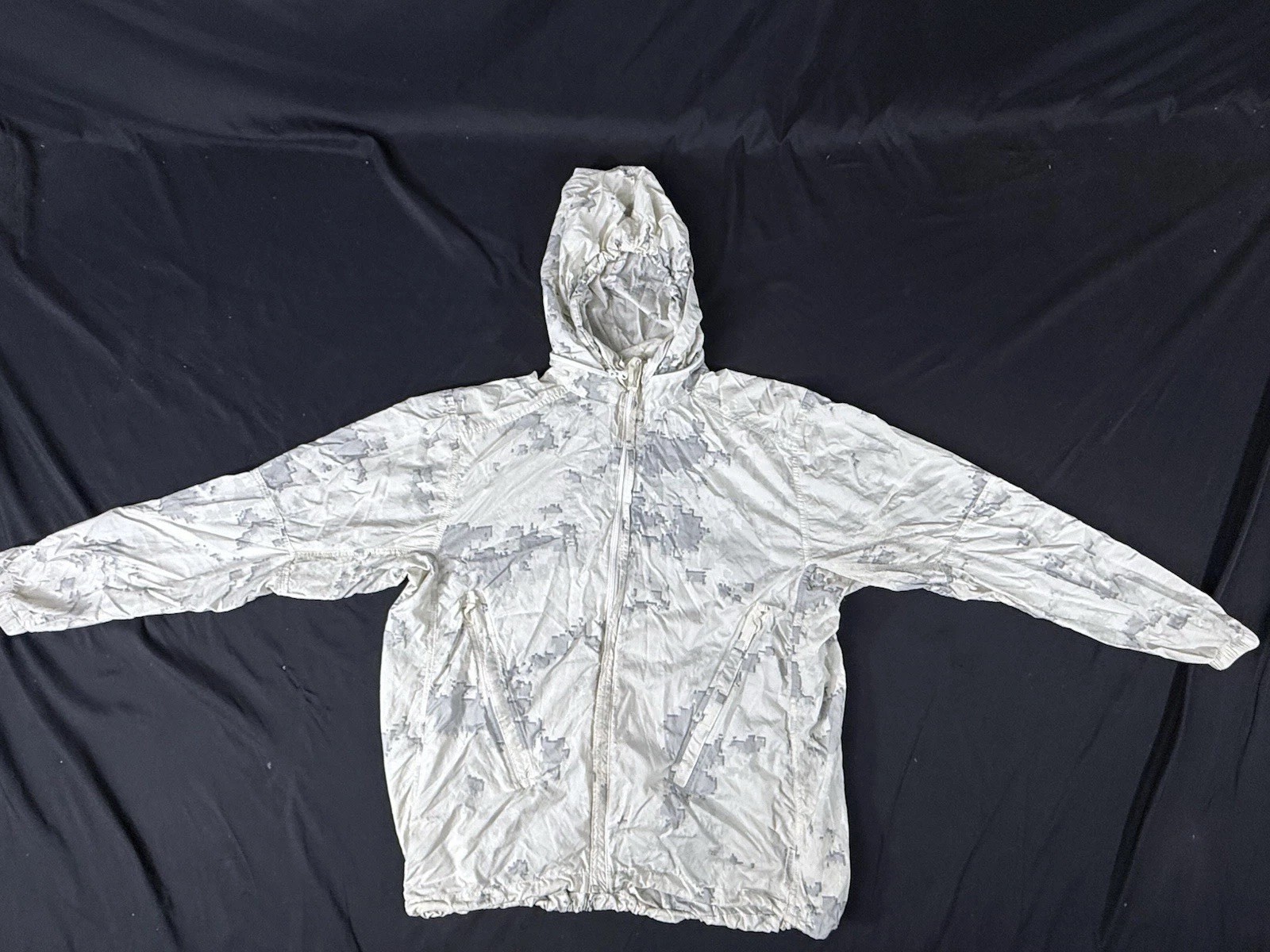 USMC WILD THINGS OVERWHITES SNOW MARPAT PARKA RARE CAMOUFLAGE MEDIUM LONG