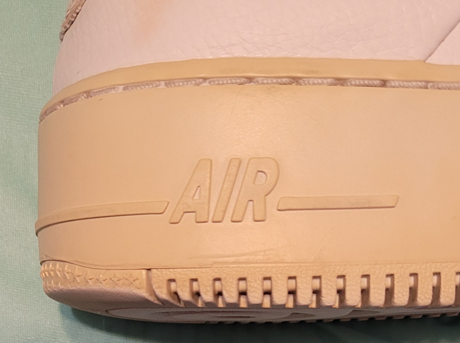 Nike Air Force 1 Women's Size 9 thumbnail 8