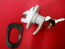 SERRATURA ESTERNA PORTELLONE PER RENAULT R4,TL, GTL 62-93