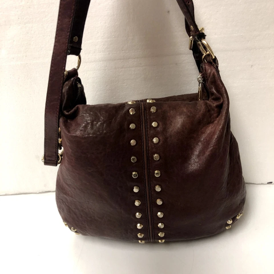 Bolsa de ombro Michael Kors UPTOWN ASTOR dourada cravejada Hobo bolsa MAROON - Imagem 3 de 4