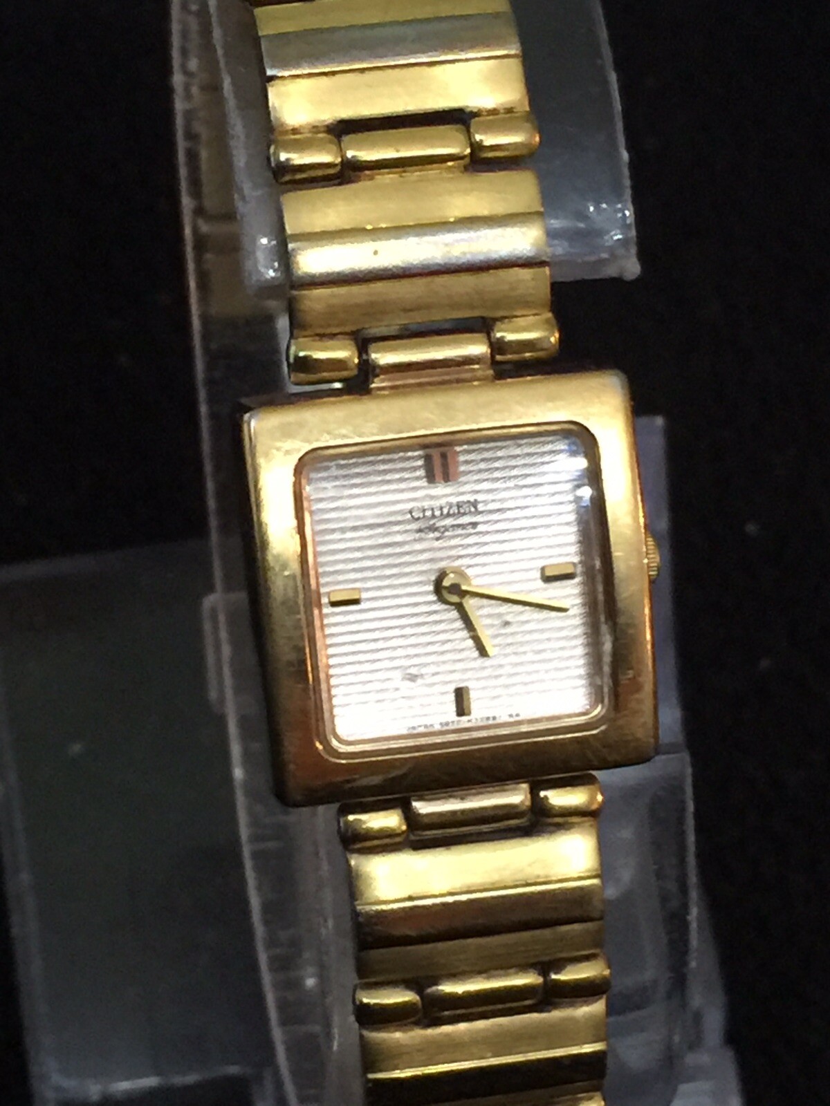 citizen elegance ladies watch, Gold Tone Square, Lovely Design Band