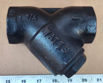 WATTS CAST IRON STRAINER  1-1/4'' 400 WOG 