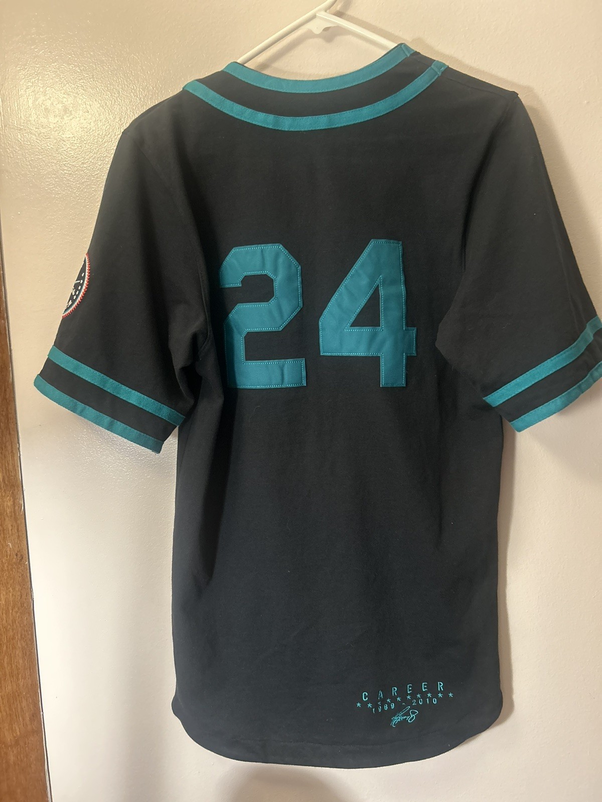 Ken Griffey Jr The Kid #24 Nike Jersey Seattle Mariners Small Retirement Career thumbnail 3